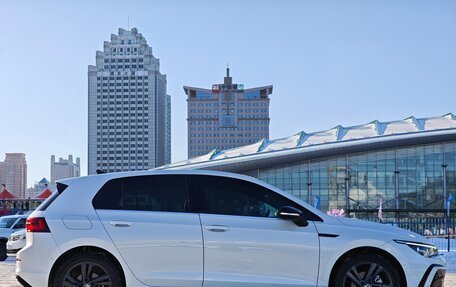 Volkswagen Golf VIII, 2022 год, 1 795 000 рублей, 4 фотография