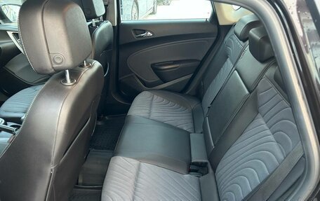 Opel Astra J, 2013 год, 949 000 рублей, 12 фотография