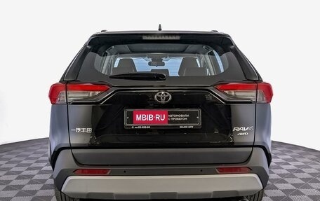 Toyota RAV4, 2025 год, 4 850 000 рублей, 6 фотография