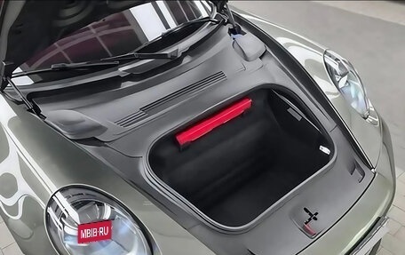 Porsche 911, 2022 год, 17 780 000 рублей, 15 фотография