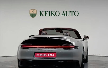 Porsche 911, 2022 год, 17 780 000 рублей, 20 фотография