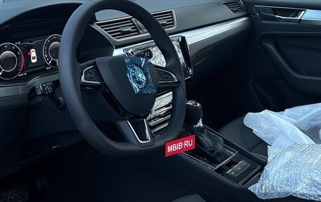 Skoda Superb III рестайлинг, 2025 год, 3 250 000 рублей, 3 фотография