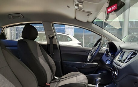 Hyundai Solaris II рестайлинг, 2019 год, 1 343 000 рублей, 11 фотография