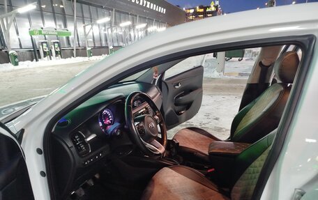 KIA Rio IV, 2018 год, 1 475 000 рублей, 7 фотография