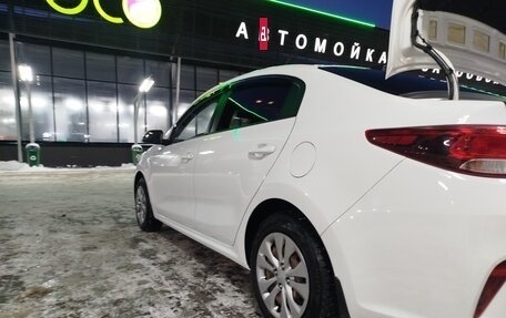 KIA Rio IV, 2018 год, 1 475 000 рублей, 5 фотография