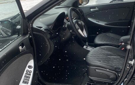 Hyundai Solaris II рестайлинг, 2013 год, 727 000 рублей, 9 фотография