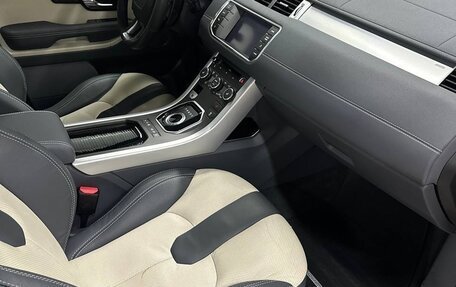 Land Rover Range Rover Evoque I, 2015 год, 2 080 000 рублей, 17 фотография