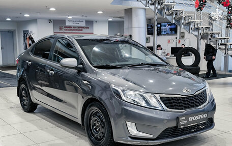 KIA Rio III рестайлинг, 2013 год, 650 000 рублей, 3 фотография