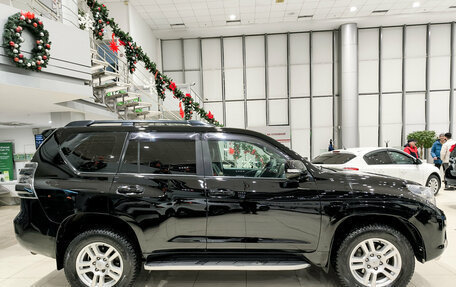 Toyota Land Cruiser Prado 150 рестайлинг 2, 2011 год, 2 250 000 рублей, 5 фотография