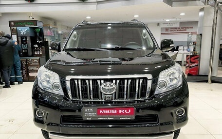 Toyota Land Cruiser Prado 150 рестайлинг 2, 2011 год, 2 250 000 рублей, 2 фотография