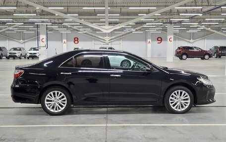 Toyota Camry, 2015 год, 1 880 000 рублей, 4 фотография