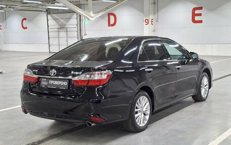 Toyota Camry, 2015 год, 1 880 000 рублей, 5 фотография
