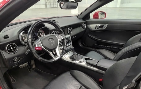 Mercedes-Benz SLK-Класс, 2012 год, 2 370 000 рублей, 16 фотография