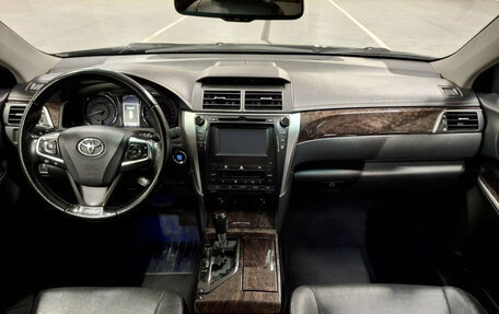 Toyota Camry, 2015 год, 1 880 000 рублей, 14 фотография