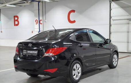 Hyundai Solaris II рестайлинг, 2016 год, 900 000 рублей, 5 фотография