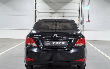 Hyundai Solaris II рестайлинг, 2016 год, 900 000 рублей, 6 фотография