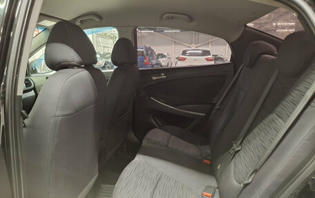 Hyundai Solaris II рестайлинг, 2016 год, 900 000 рублей, 12 фотография