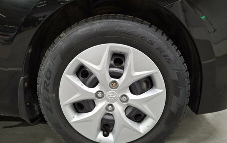 Hyundai Solaris II рестайлинг, 2016 год, 900 000 рублей, 18 фотография