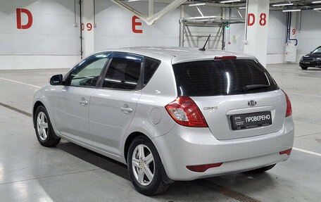 KIA cee'd I рестайлинг, 2011 год, 730 000 рублей, 7 фотография