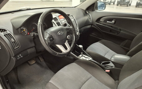 KIA cee'd I рестайлинг, 2011 год, 730 000 рублей, 16 фотография
