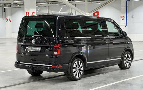 Volkswagen Multivan T6 рестайлинг, 2019 год, 5 200 000 рублей, 5 фотография