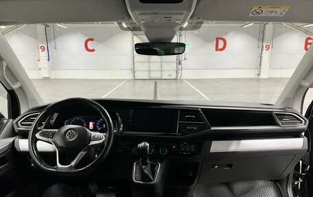 Volkswagen Multivan T6 рестайлинг, 2019 год, 5 200 000 рублей, 14 фотография