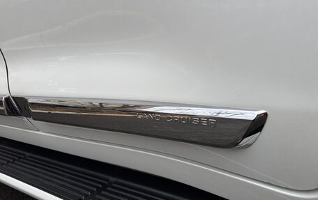 Toyota Land Cruiser 200, 2017 год, 7 100 000 рублей, 10 фотография