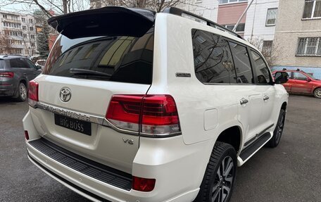 Toyota Land Cruiser 200, 2017 год, 7 100 000 рублей, 14 фотография
