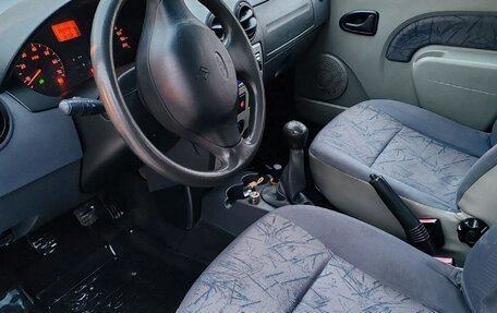 Renault Logan I, 2006 год, 390 000 рублей, 11 фотография