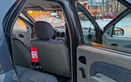 Renault Logan I, 2006 год, 390 000 рублей, 6 фотография