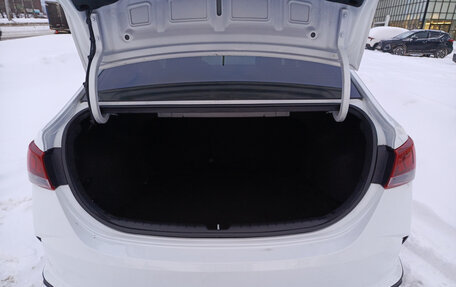 Hyundai Solaris II рестайлинг, 2020 год, 1 325 000 рублей, 10 фотография