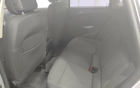 Opel Astra J, 2011 год, 677 000 рублей, 15 фотография