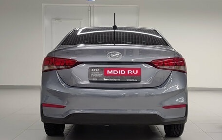 Hyundai Solaris II рестайлинг, 2018 год, 830 000 рублей, 6 фотография