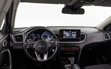 KIA cee'd III, 2020 год, 1 912 444 рублей, 6 фотография