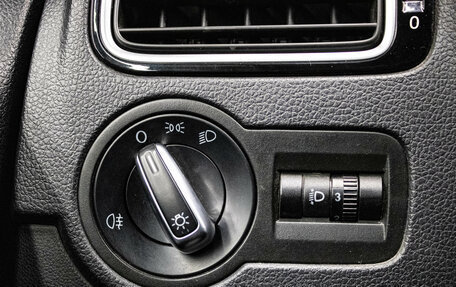 Volkswagen Polo VI (EU Market), 2018 год, 889 000 рублей, 15 фотография