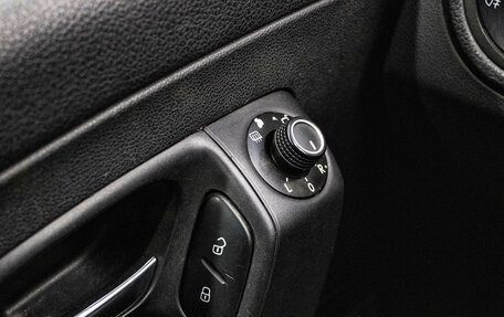 Volkswagen Polo VI (EU Market), 2018 год, 889 000 рублей, 14 фотография