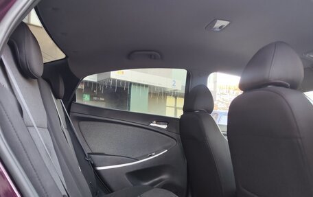 Hyundai Solaris II рестайлинг, 2012 год, 1 100 000 рублей, 10 фотография