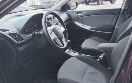 Hyundai Solaris II рестайлинг, 2012 год, 1 100 000 рублей, 9 фотография