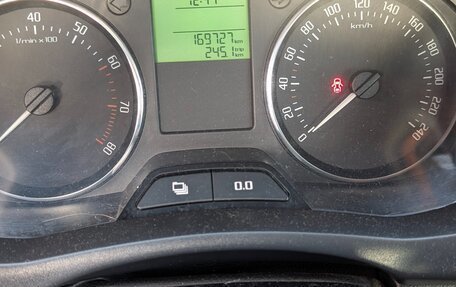 Skoda Fabia II, 2012 год, 650 000 рублей, 4 фотография