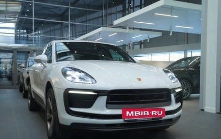 Porsche Macan I рестайлинг, 2025 год, 12 250 000 рублей, 2 фотография