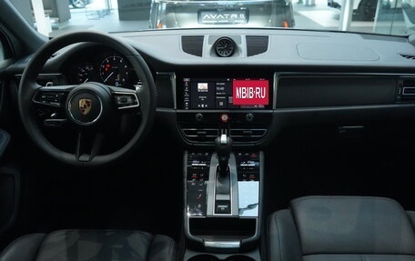 Porsche Macan I рестайлинг, 2025 год, 12 250 000 рублей, 19 фотография