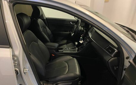 KIA Optima IV, 2017 год, 1 876 000 рублей, 29 фотография