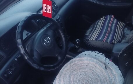 Toyota Corolla, 2003 год, 310 000 рублей, 4 фотография