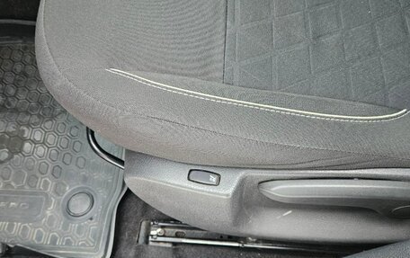 Renault Sandero II рестайлинг, 2019 год, 1 270 000 рублей, 13 фотография