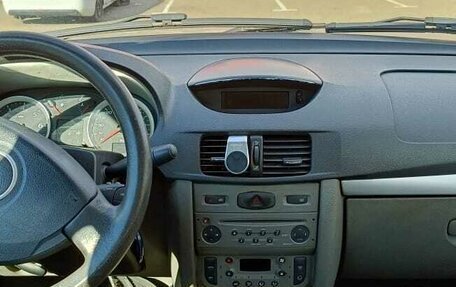 Renault Symbol, 2010 год, 399 999 рублей, 8 фотография