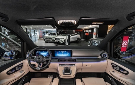 Mercedes-Benz V-Класс, 2024 год, 15 500 000 рублей, 13 фотография