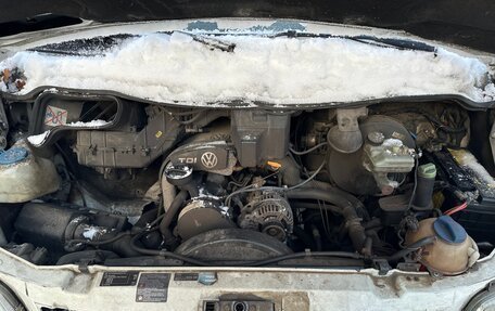 Volkswagen Transporter T4, 2000 год, 420 000 рублей, 3 фотография