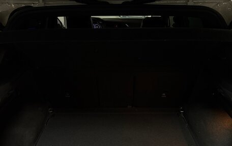 Volkswagen Tiguan II, 2021 год, 3 400 000 рублей, 13 фотография