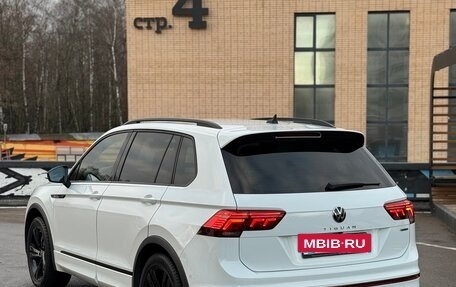 Volkswagen Tiguan II, 2021 год, 3 400 000 рублей, 5 фотография