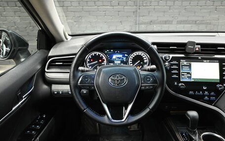 Toyota Camry, 2019 год, 2 690 000 рублей, 12 фотография